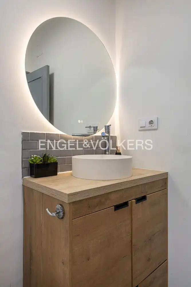 Baño de Piso en venta en Dénia con Aire acondicionado, Calefacción y Balcón