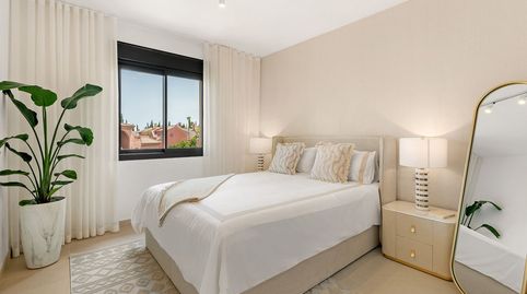 Foto 4 de Casa adosada en venda a Las Lomas de Río Verde, Marbella