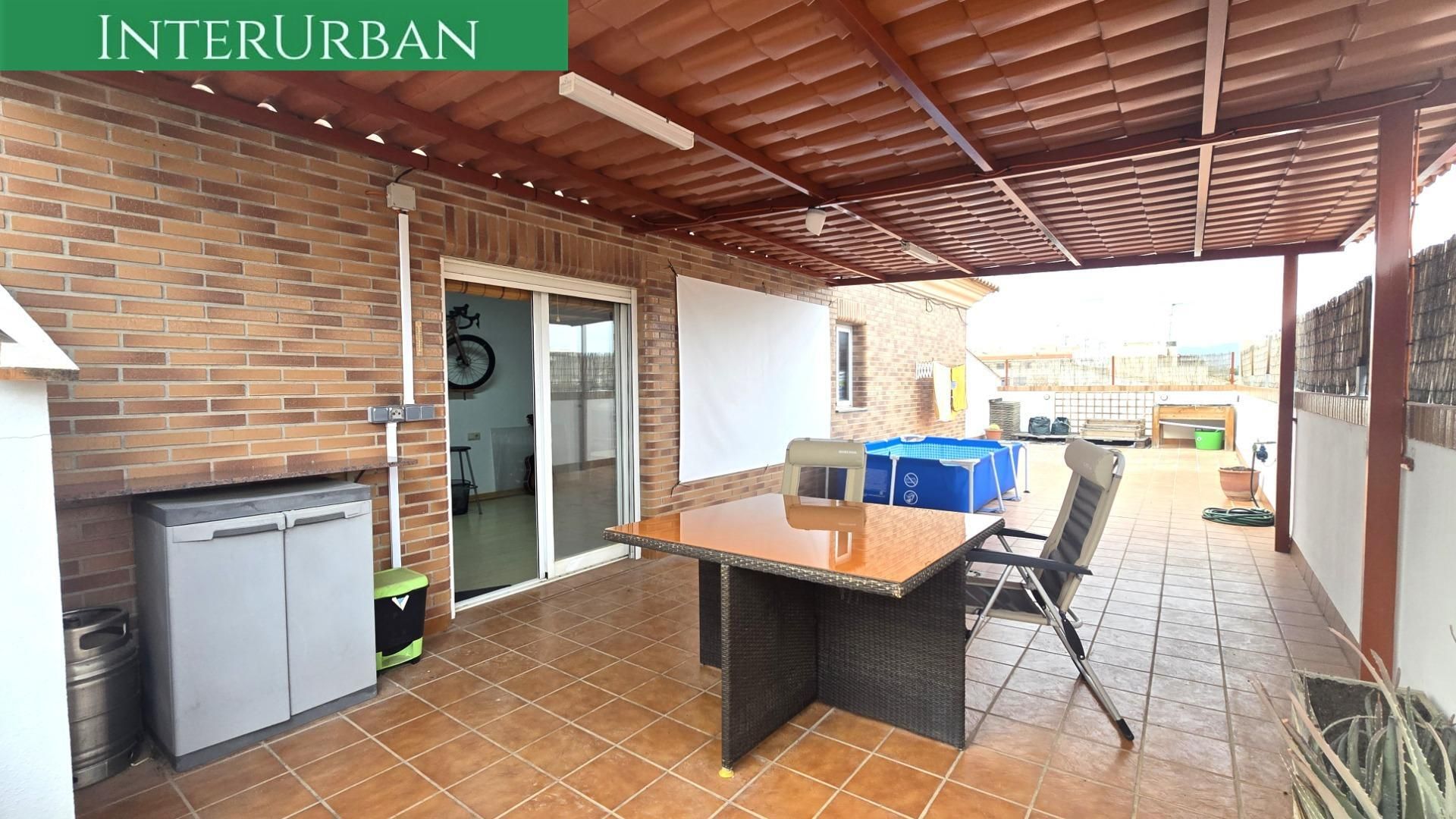 Terrasse von Dachboden zum verkauf in La Pobla de Vallbona mit Terrasse, Abstellraum und Balkon