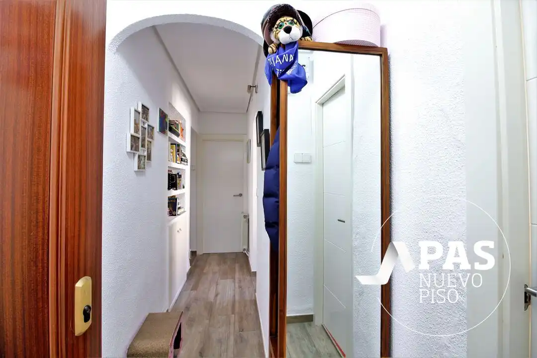 Flat for sale in Dos Hermanas  with Heating