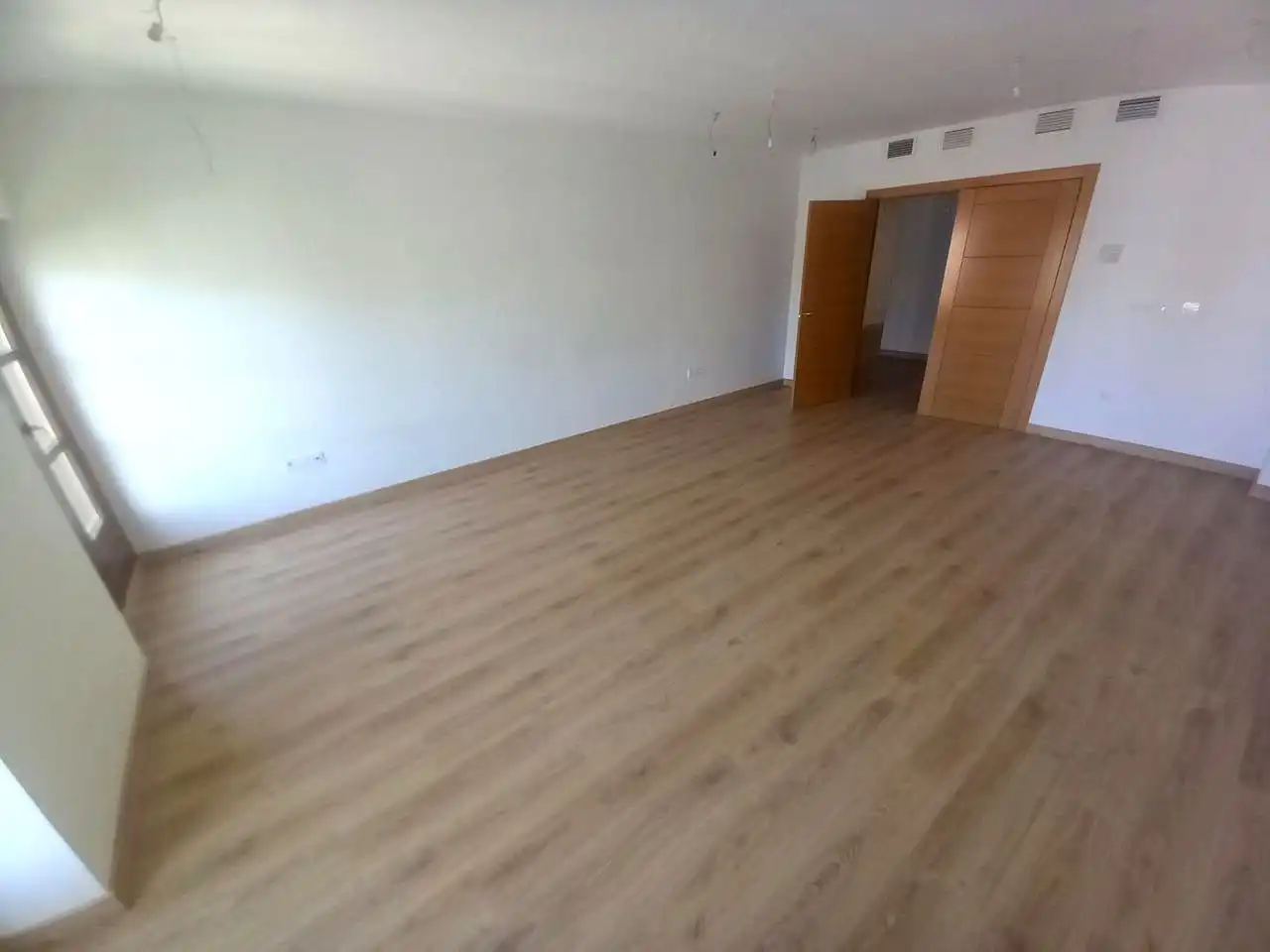Sala d'estar de Àtic en venda en Zaragoza amb Aire condicionat, Parquet i Terrassa