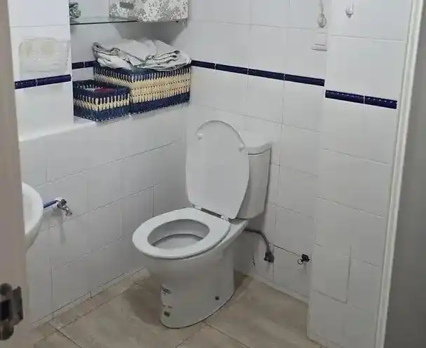 Casa pareada con piscina en venta en Playa de las Gaviotas - El Pedrucho, imagen 7