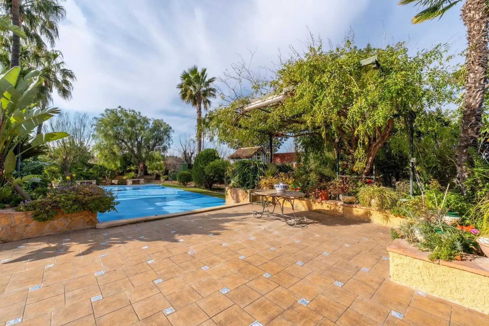 Piscina de Casa o chalet en venta en Elche / Elx con Aire acondicionado, Calefacción y Jardín privado