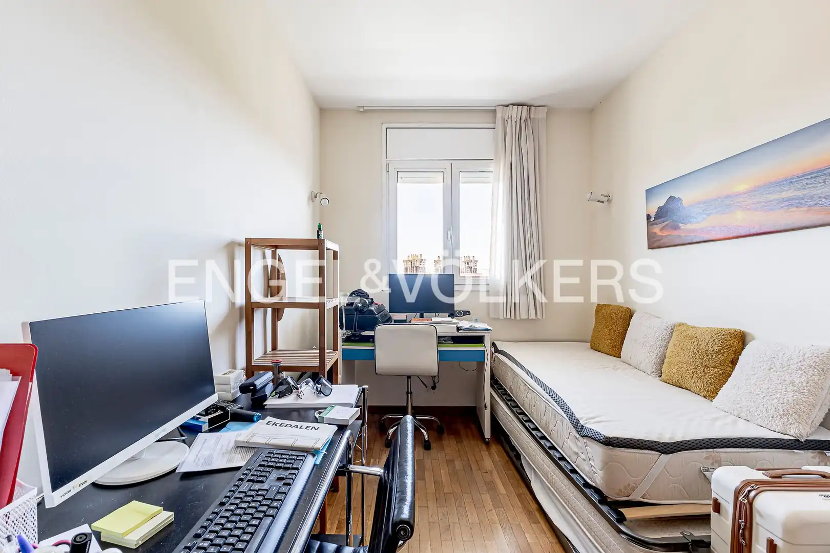 Flat with terrace to rent in El Centre, imagen 31