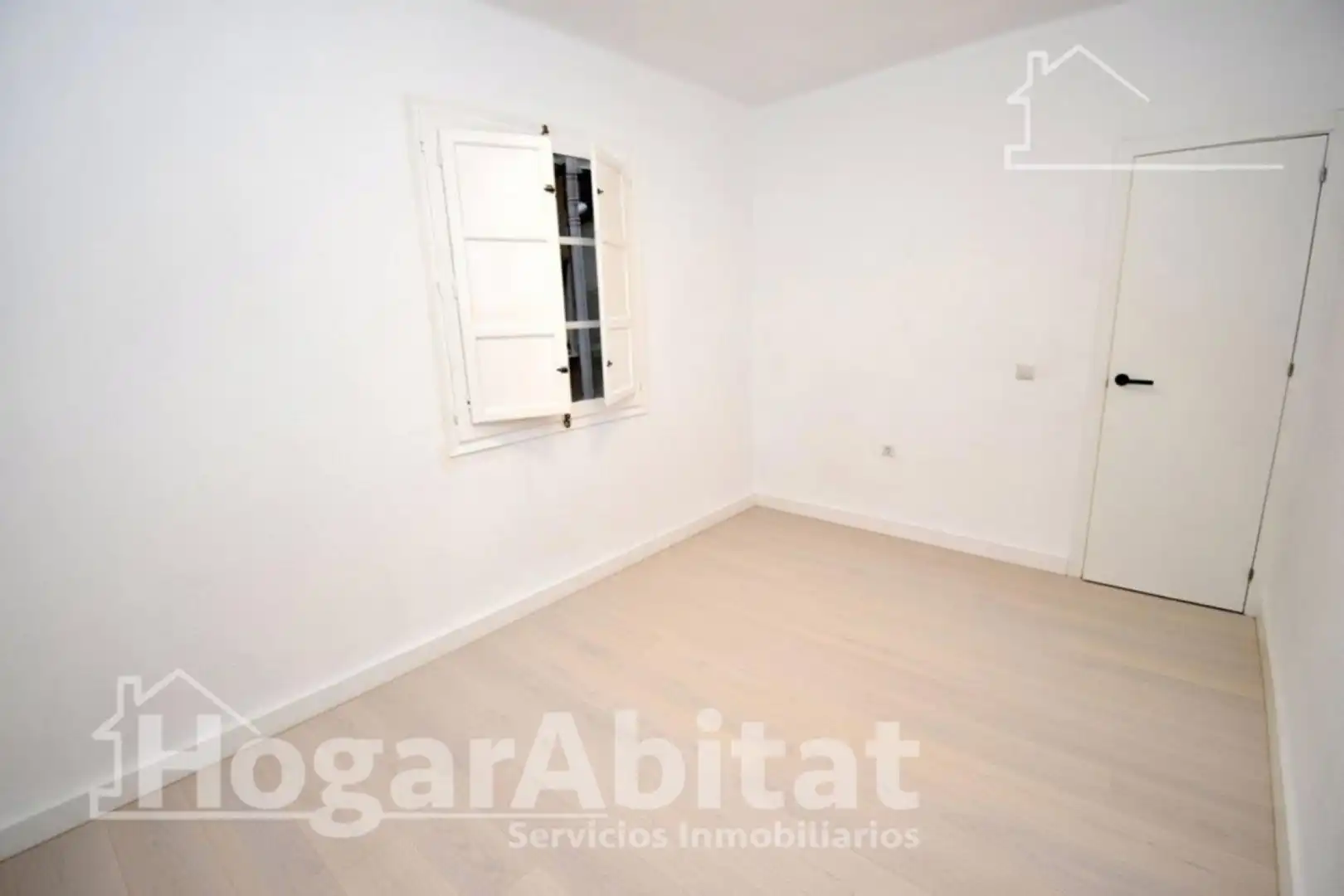 Habitación de Piso en venta en Burriana / Borriana con Balcón y Alarma