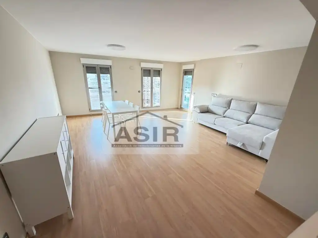 Living room of Flat for rent in Alzira  with Air Conditioner