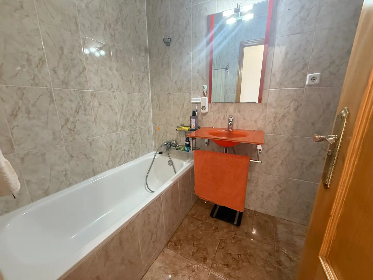 Bathroom of Flat for sale in Huelva  with Air Conditioner, Furnished and Oven