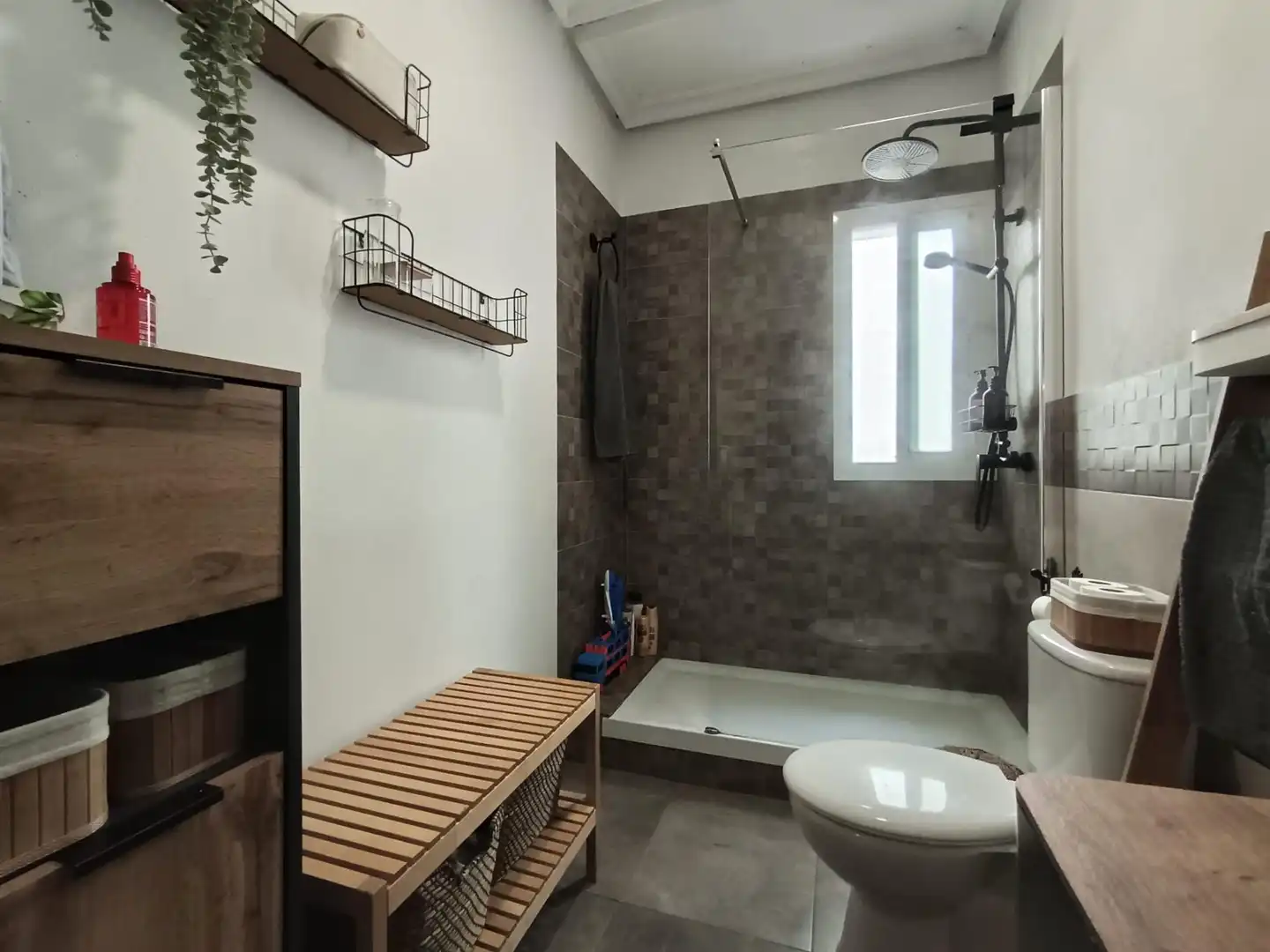 Badezimmer von Wohnung zum Verkauf in Córdoba mit Klimaanlage, Terrasse und Balkon