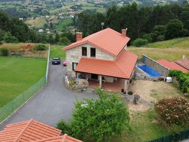 Villa zum Verkauf in Quintes - Arroes