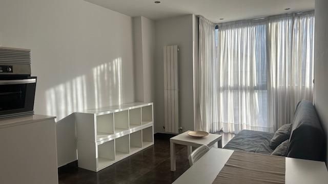 Sala d'estar de Apartament de lloguer en A Coruña Capital  amb Calefacció, Traster i Balcó