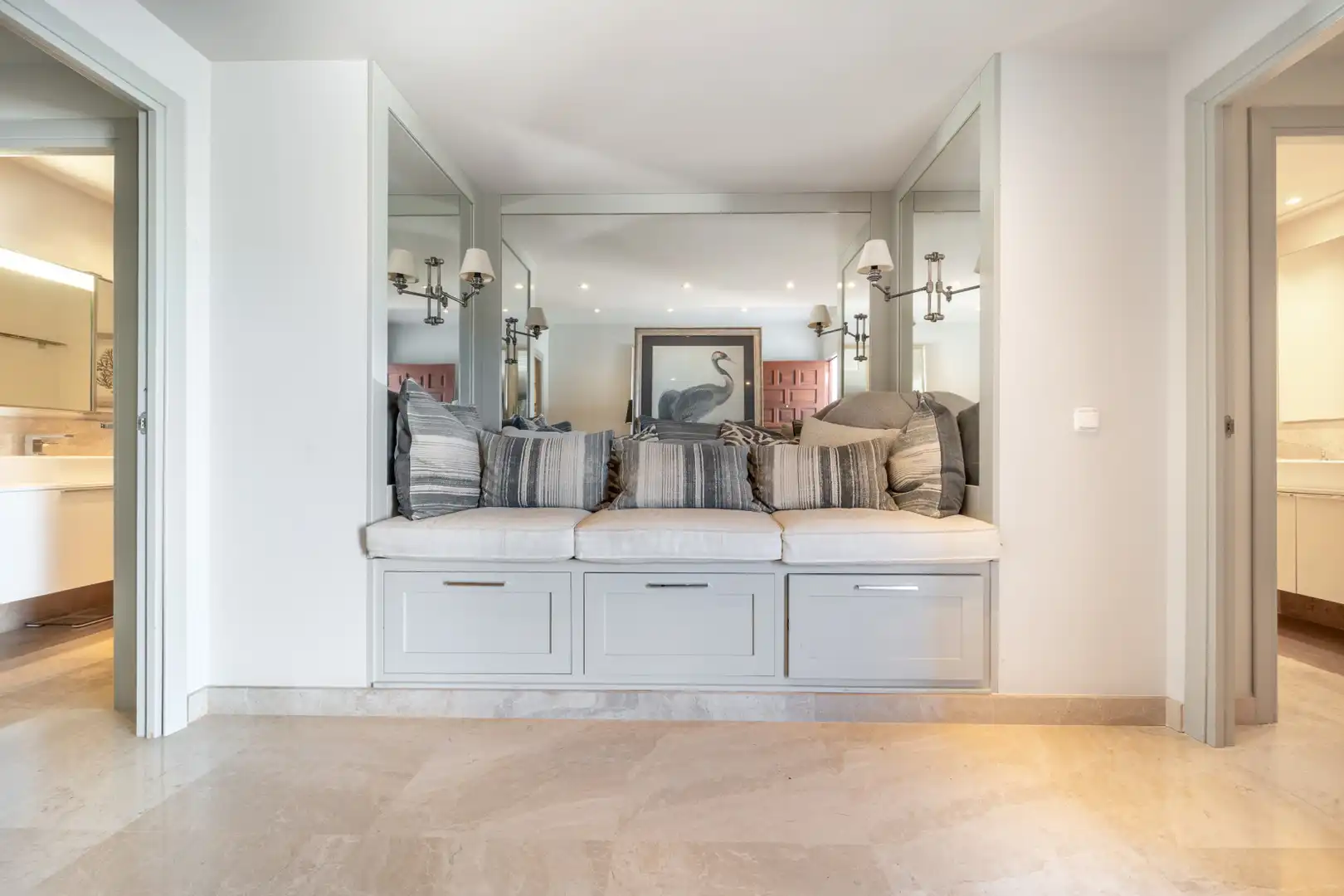 Sala d'estar de Àtic en venda en Marbella amb Aire condicionat, Terrassa i Piscina