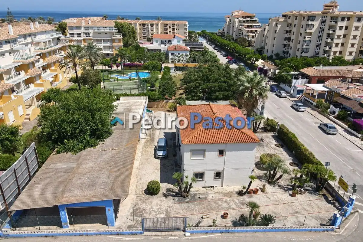 Detached house for sale in Las Marinas / Les Marines, imagen 2
