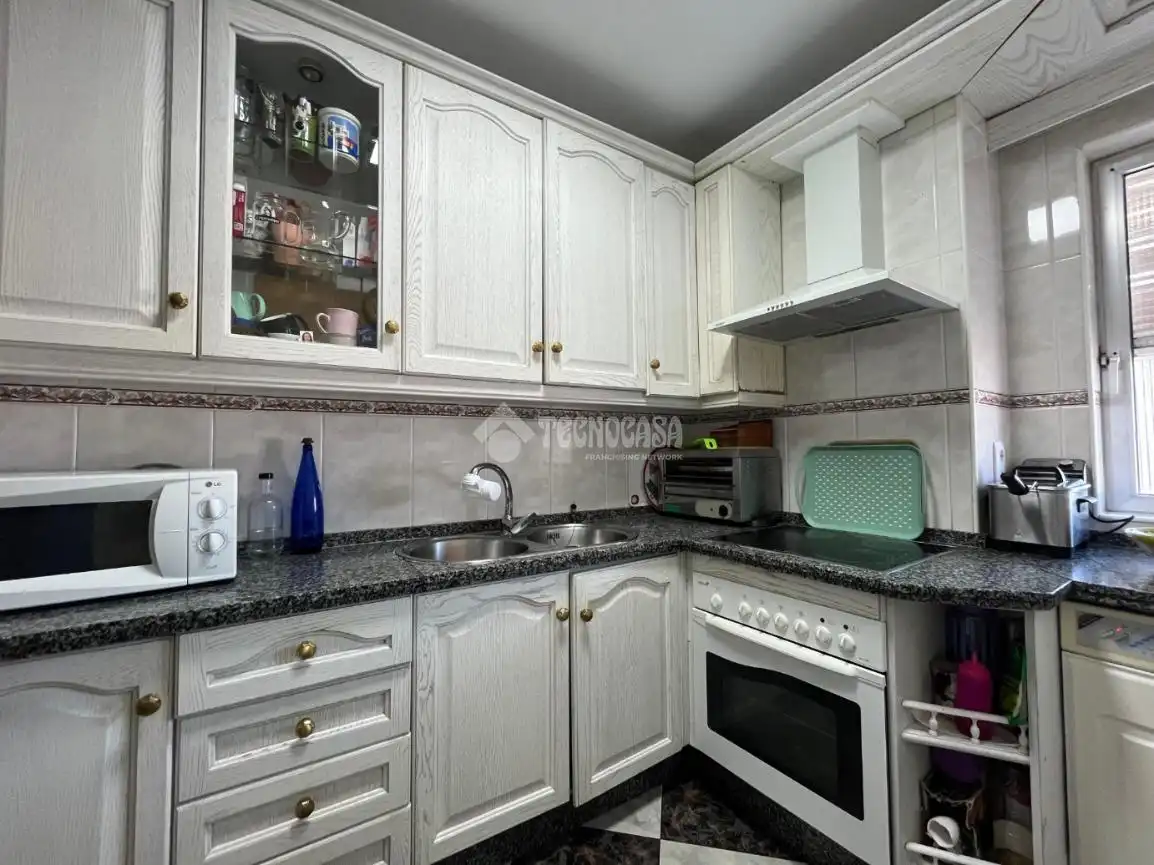 Cocina de Piso en venta en Carmona, Sevilla
