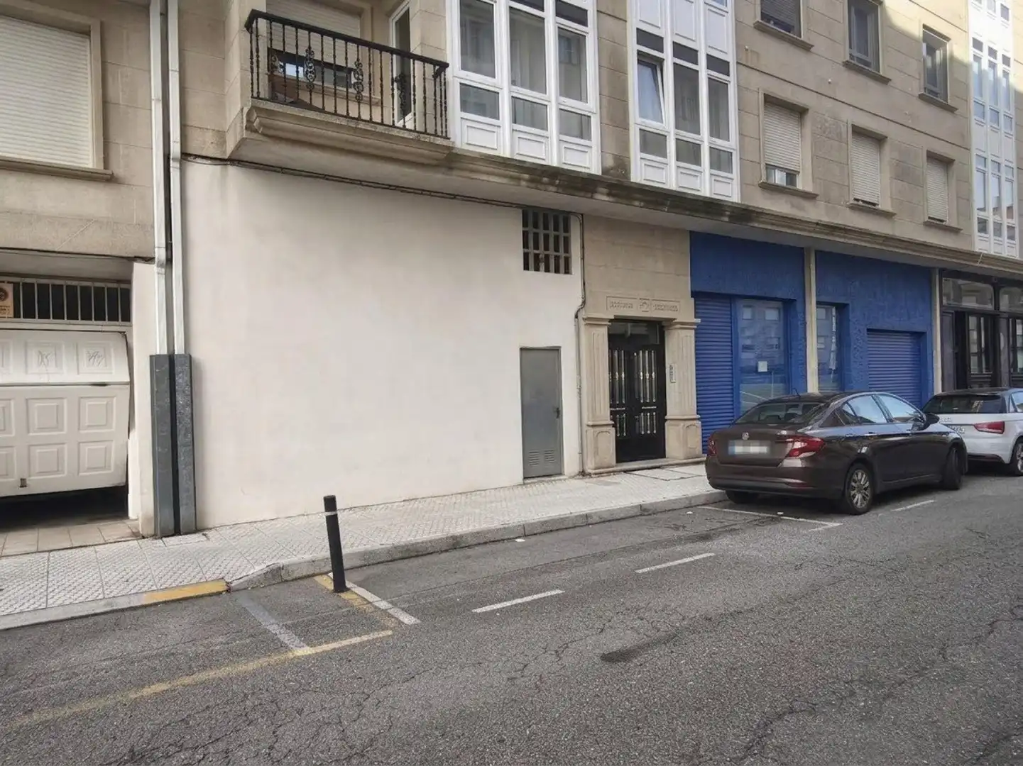 Business premises for sale in Boiro, imagen 3