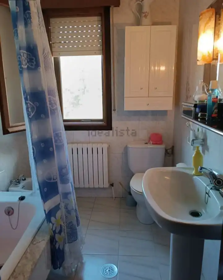 Bathroom of Houses for sale in Chantada  with Heating, Private garden and Parquet flooring