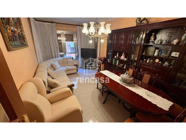 Piso en Venta en Calle Alfred Perenya en Príncep de Viana - Clot -Xalets Humbert Torres