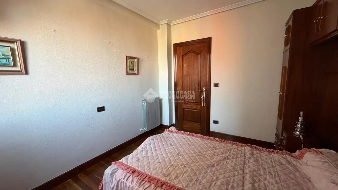 Habitación de Piso en venta en Bilbao  con Calefacción y Amueblado