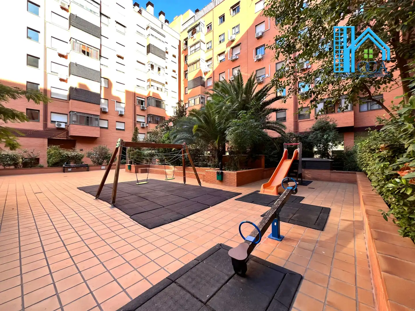 Pis amb piscina en venda a Calle Flora Tristán, imagen 30