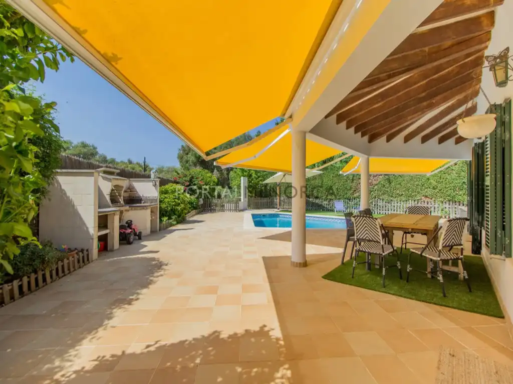 Jardí de Casa o xalet en venda en Alaior amb Aire condicionat, Jardí privat i Piscina