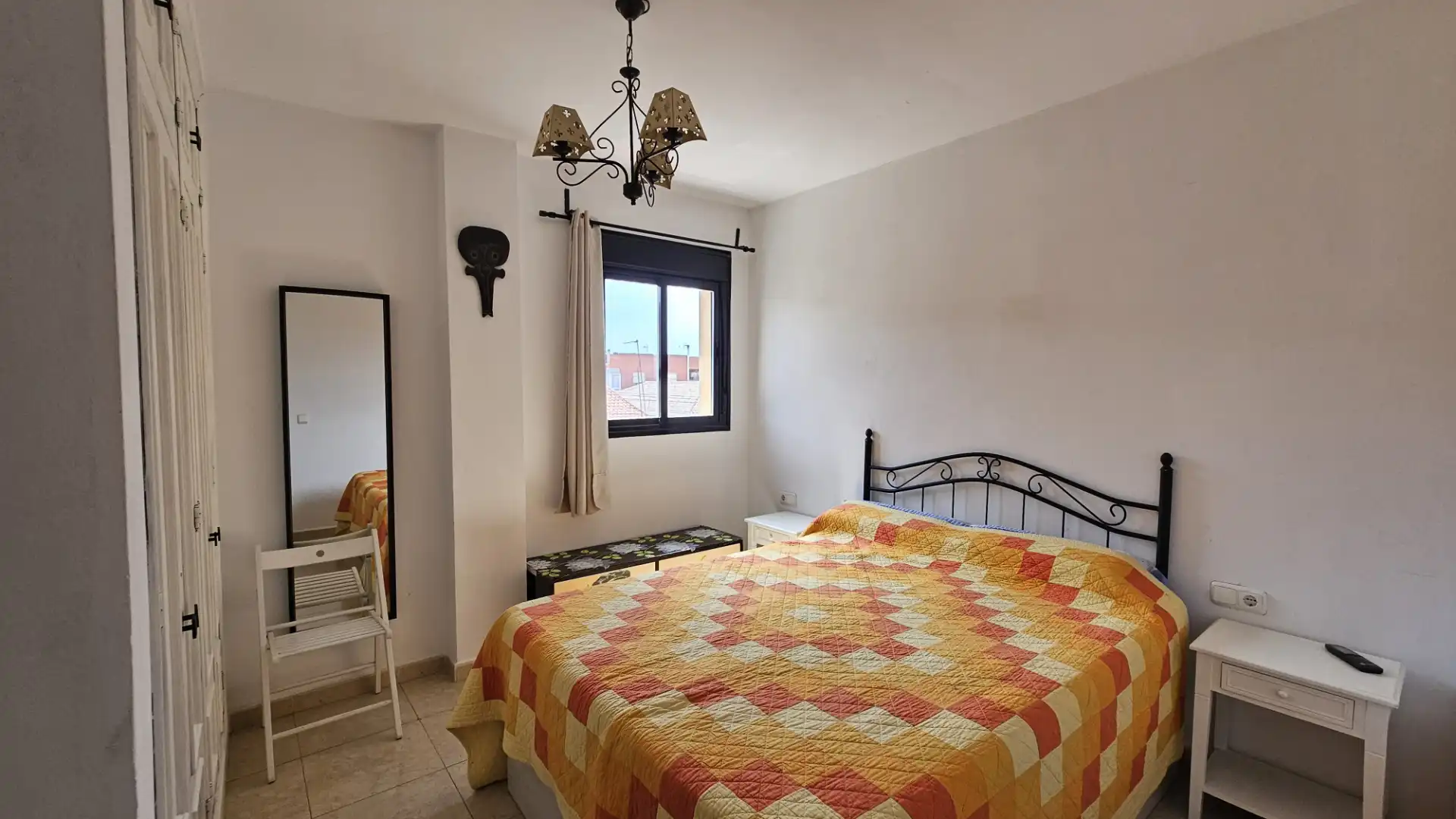 Habitación de Piso de alquiler en Málaga con Aire acondicionado y Amueblado