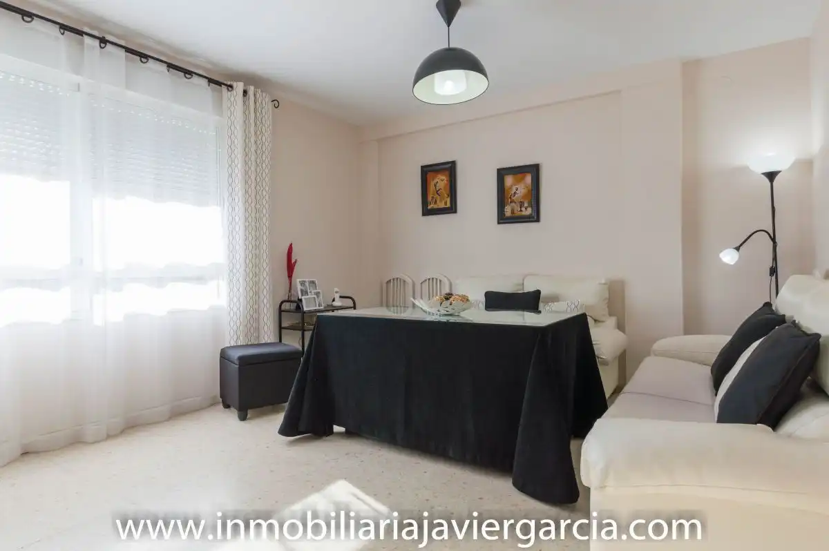 Habitación de Dúplex en venta en Villafranca de los Barros con Balcón