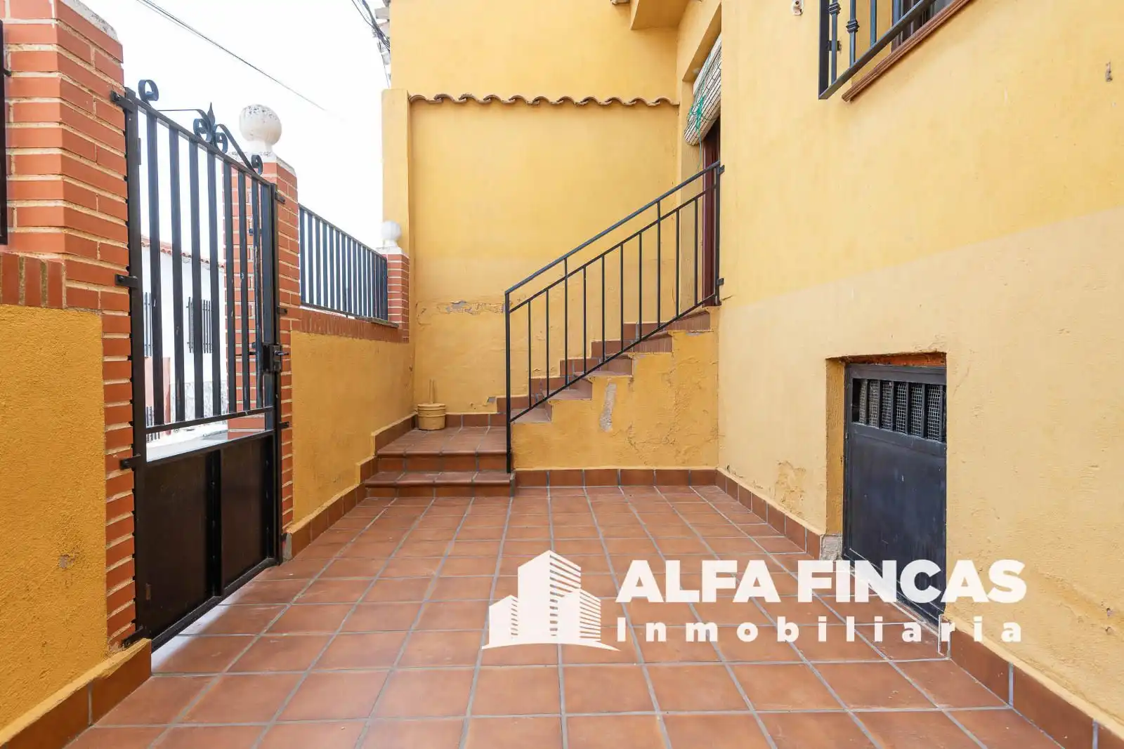 Vista exterior de Casa o chalet en venta en Villar de la Encina con Calefacción, Jardín privado y Terraza