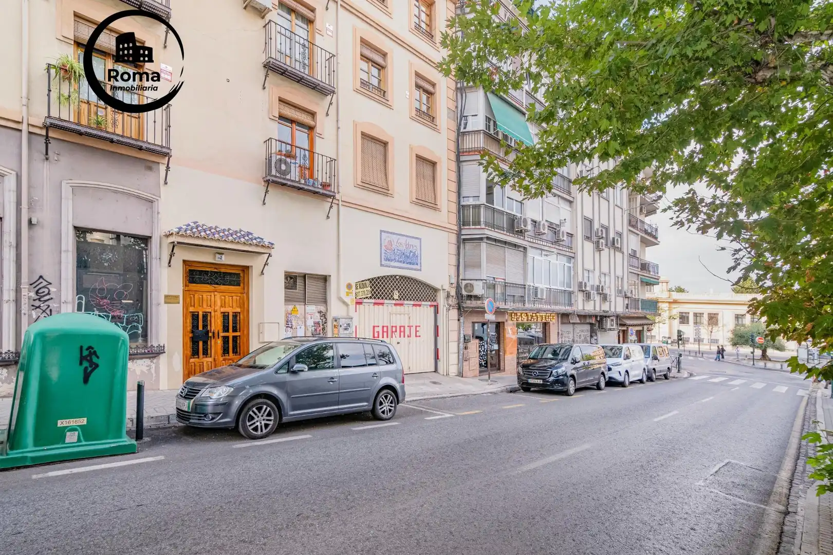 Vista exterior de Pis en venda en Albaicín