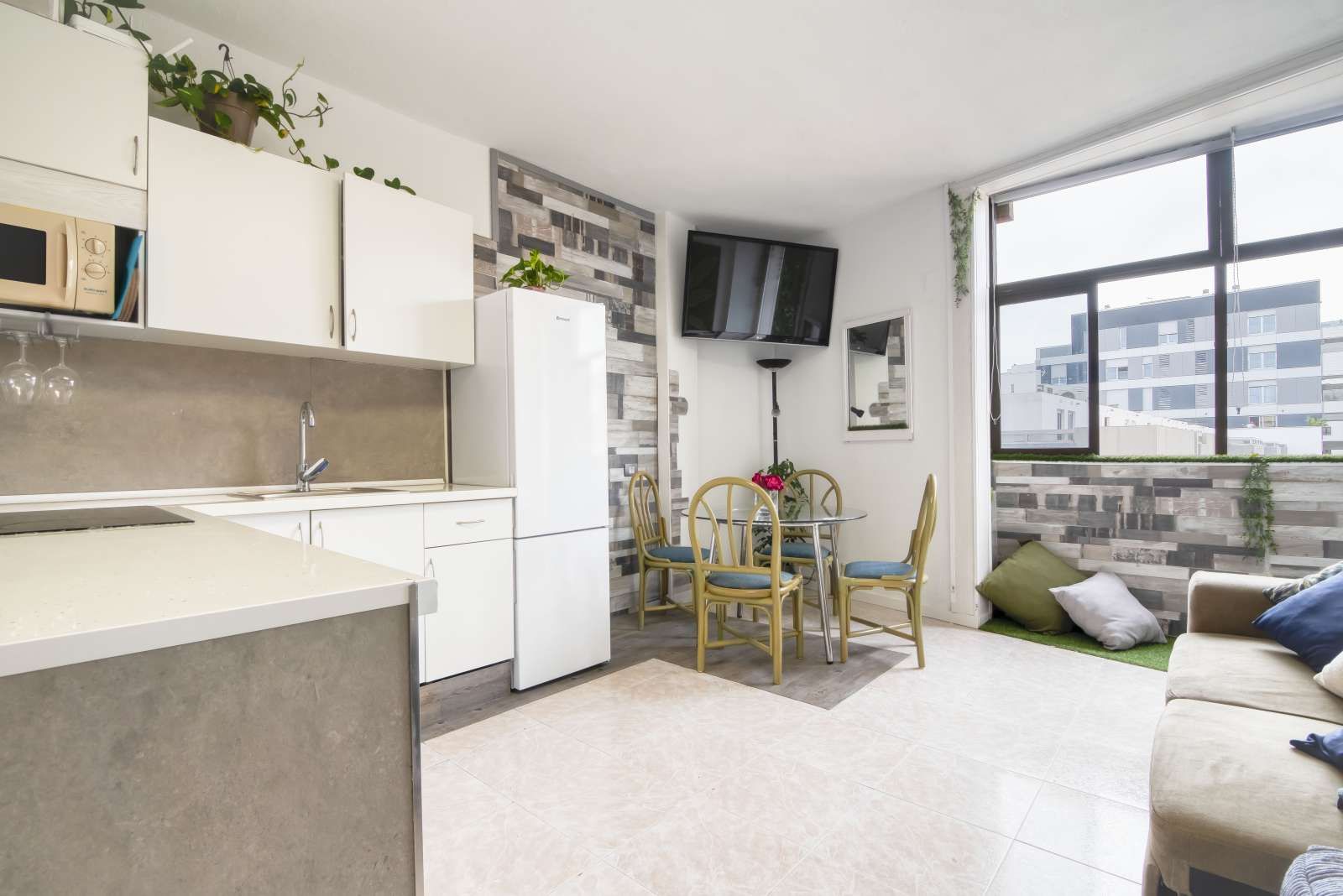 Cuina de Apartament per a compartir en Las Palmas de Gran Canaria amb Aire condicionat i Terrassa