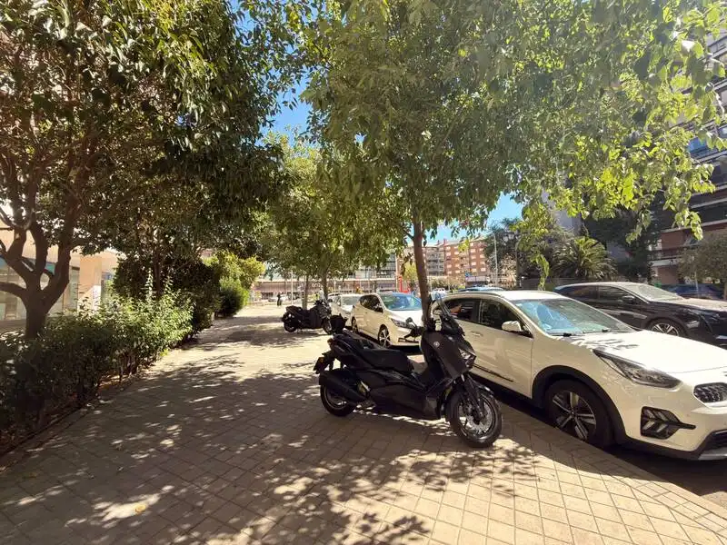 Aparcament de Pis en venda en Madrid amb Aire condicionat, Calefacció i Terrassa