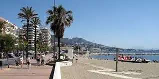 Vista exterior de Edifici en venda en Mijas