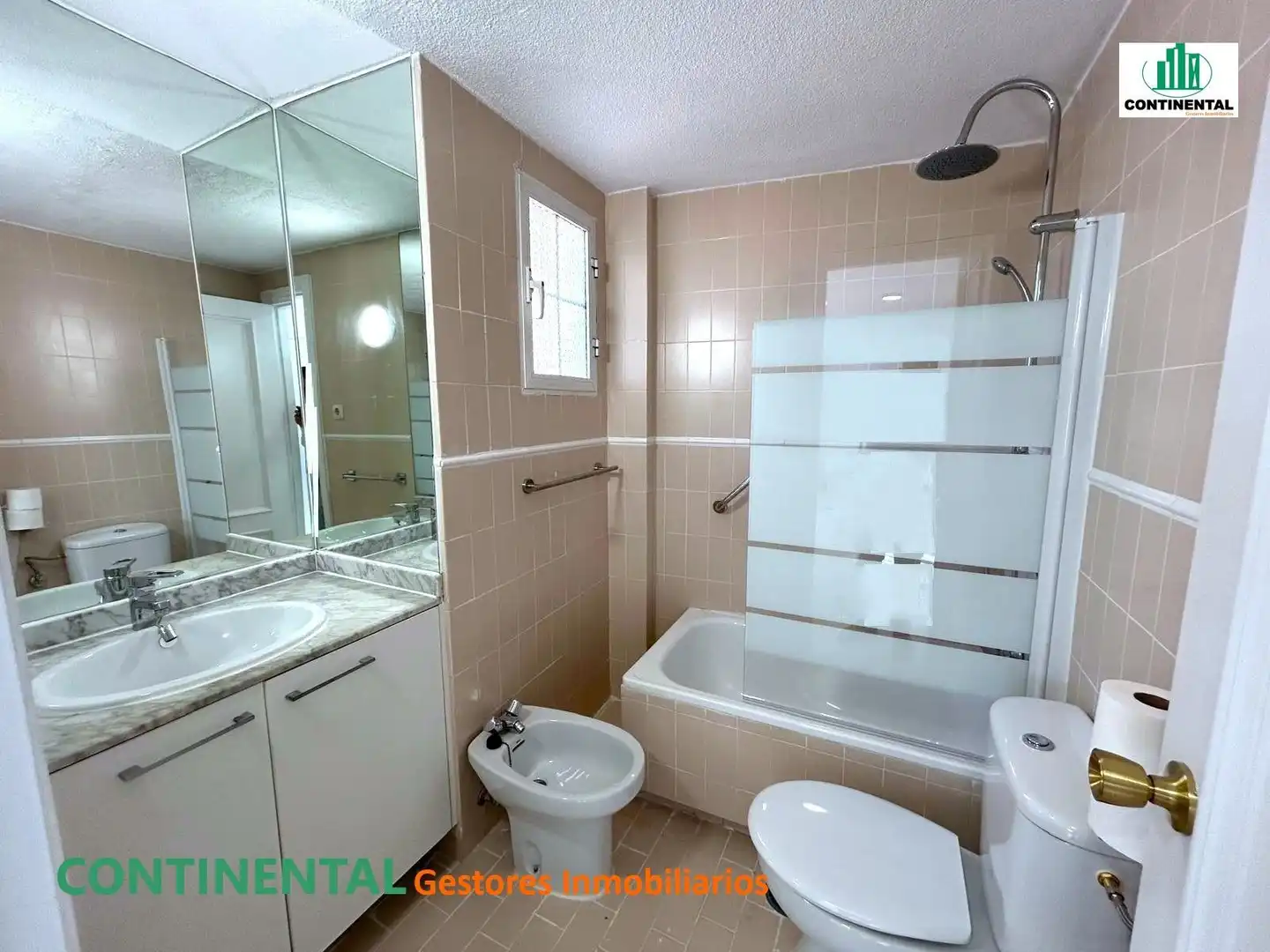 Baño de Piso para compartir en Las Rozas de Madrid con Calefacción, Jardín privado y Terraza