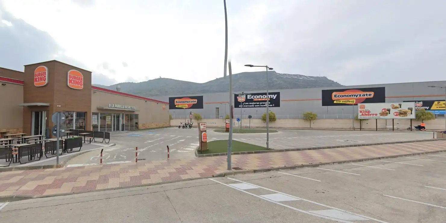 Piso en venta en Cullera con Terraza, Amueblado y Piscina comunitaria