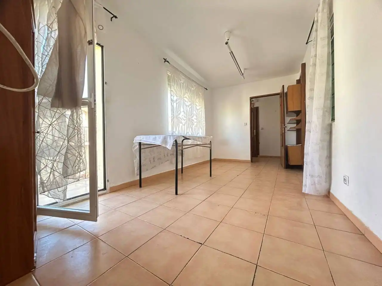 Cocina de Piso en venta en Mora con Calefacción y Terraza