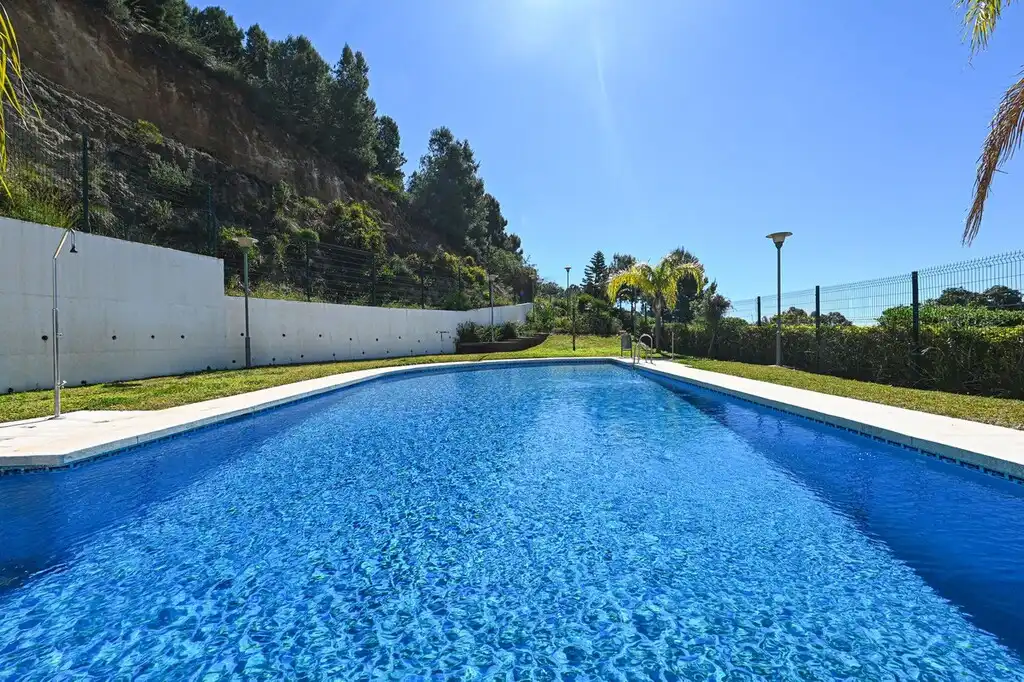 Schwimmbecken von Erdgeschoss zum Verkauf in Benalmádena mit Klimaanlage, Terrasse und Gemeinschaftspool