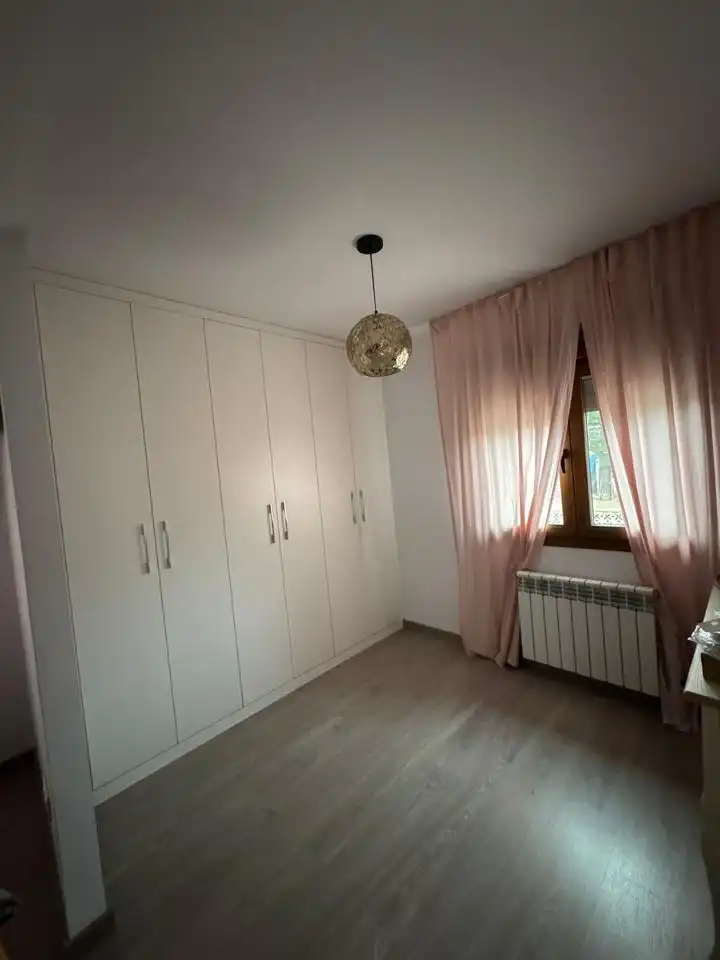 Dormitori de Casa o xalet en venda en Cadrete amb Aire condicionat, Calefacció i Jardí privat