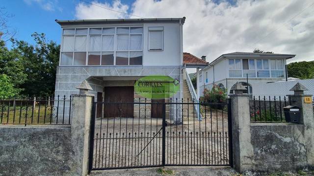 Casa-chalet en Venta en Xunqueira de Espadanedo
