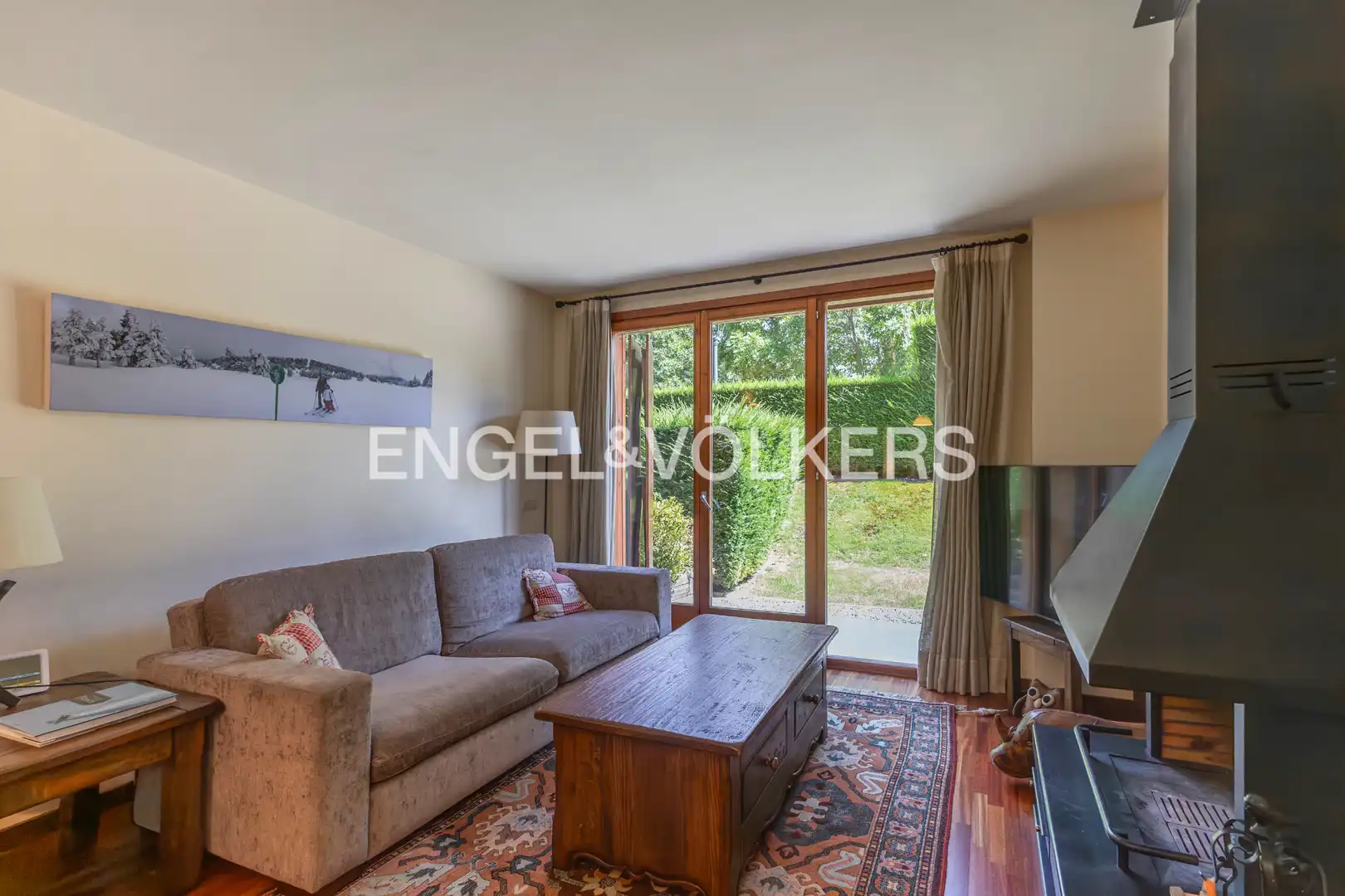 Sala de estar de Planta baja en venta en Llívia con Calefacción, Jardín privado y Parquet