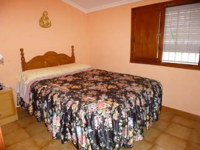 Dormitori de Casa o xalet en venda en Tortosa amb Aire condicionat, Calefacció i Jardí privat