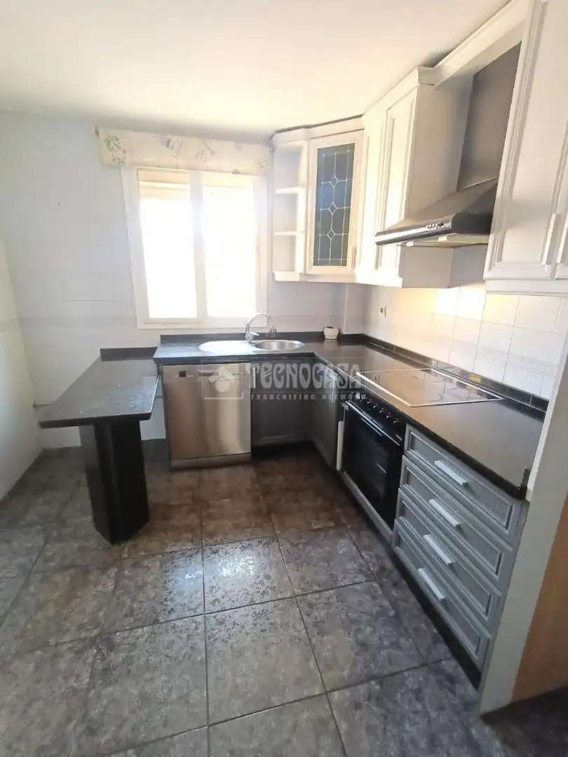 Cocina de Piso en venta en Córdoba con Aire acondicionado, Terraza y Amueblado