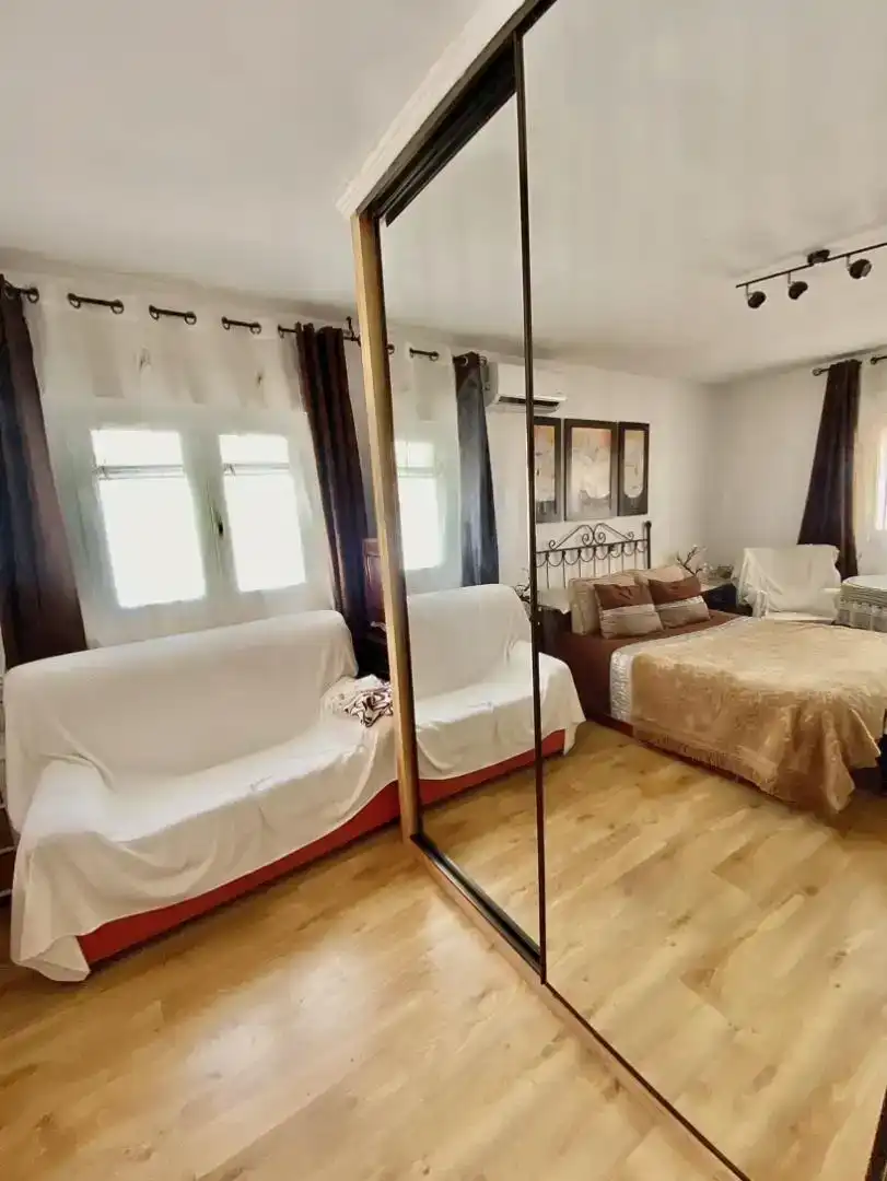 Habitación de Piso en venta en Maracena con Aire acondicionado, Piscina y Balcón