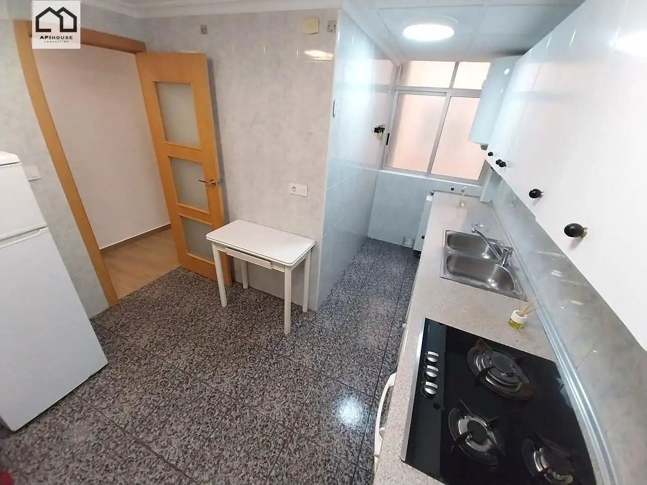 Cuina de Pis en venda en Torrevieja amb Balcó