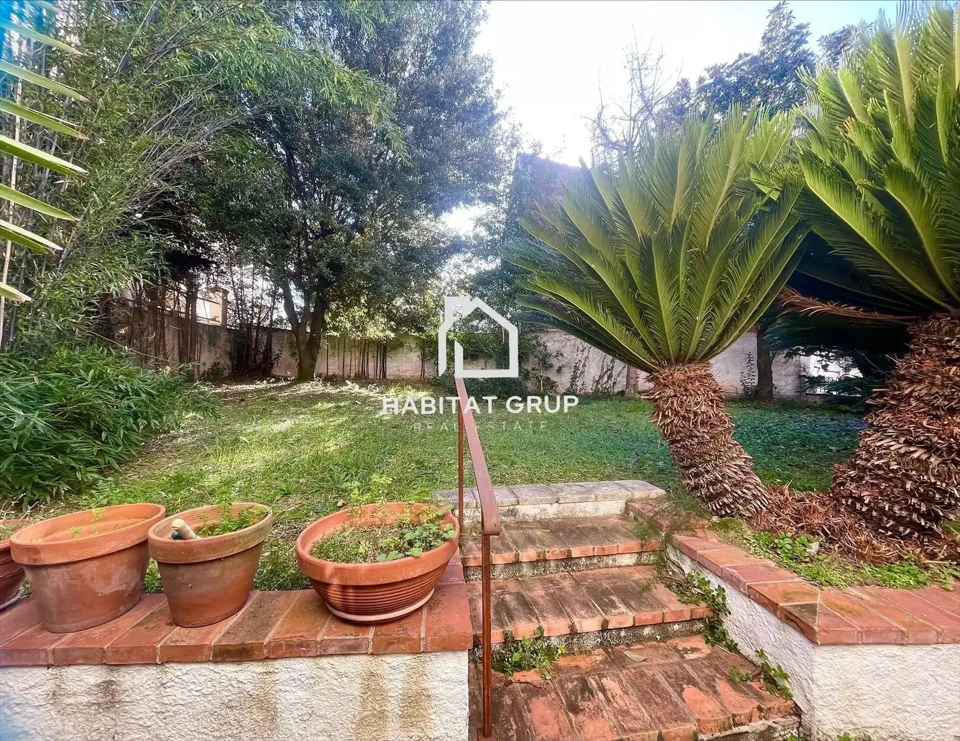 Jardí de Casa o xalet en venda en Girona amb Aire condicionat, Calefacció i Jardí privat
