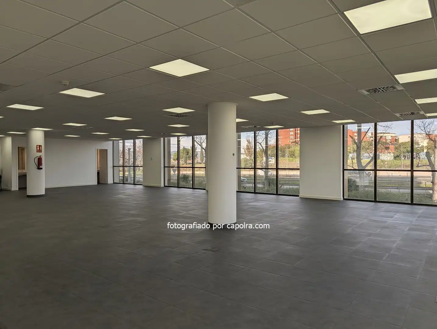 Ufficio con ascensore in affitto a frederic mompou, imagen 2