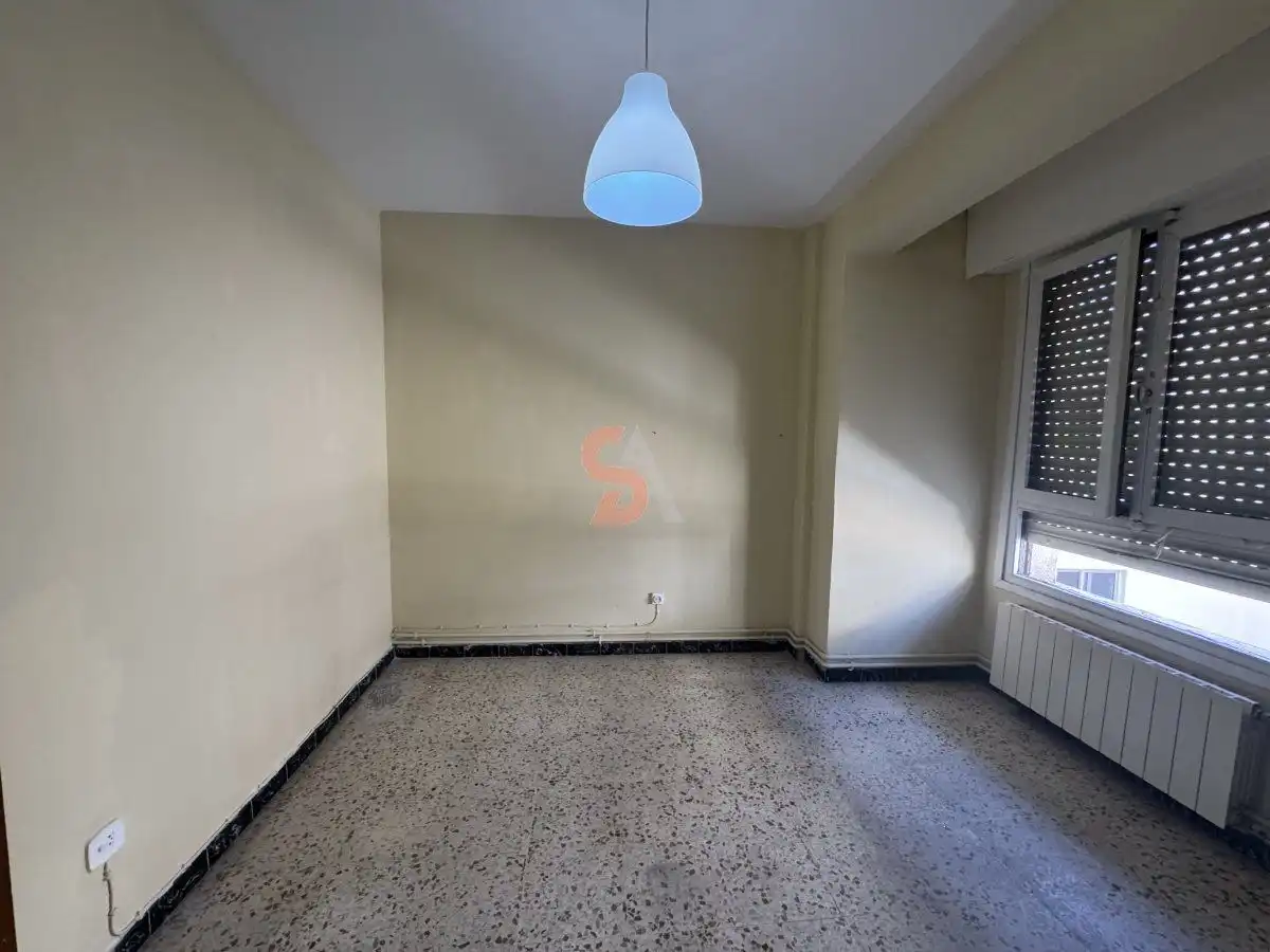 Habitación de Piso de alquiler en Valladolid con Calefacción