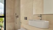 Bathroom of House or chalet for sale in Marbella