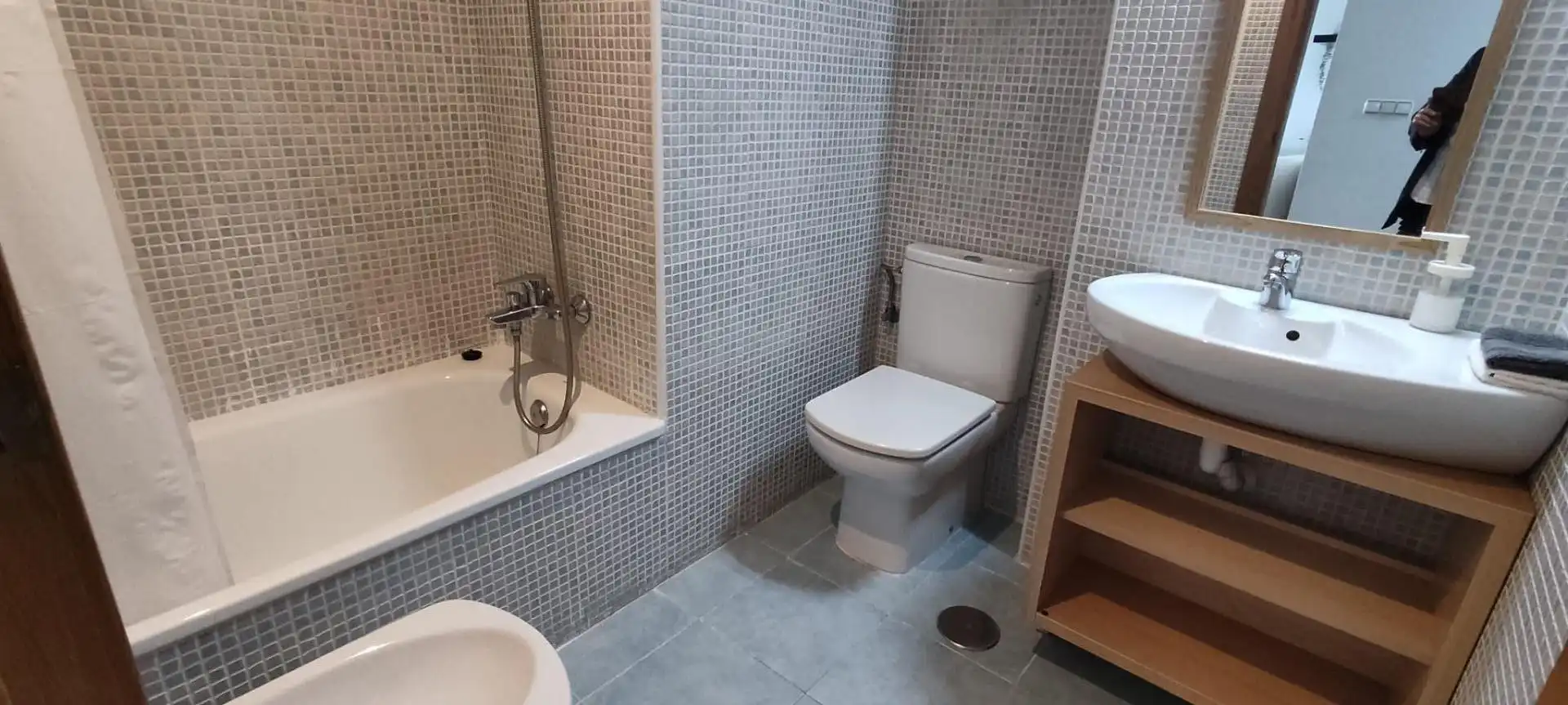 Apartment with terrace to rent in Los Arenales del Sol, imagen 16