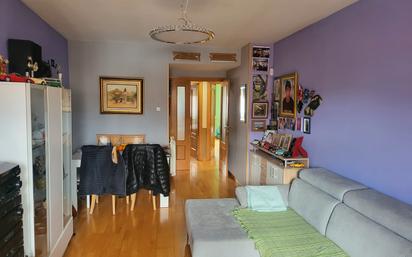 Living room of Flat for sale in  Zaragoza Capital  with Air Conditioner and Balcony