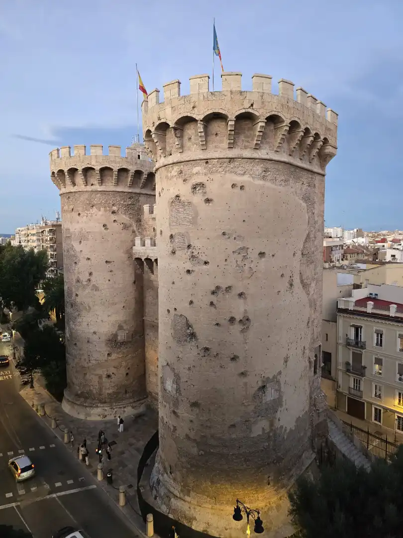 Piso de alquiler en Carrer del Pintor Domingo, El Pilar