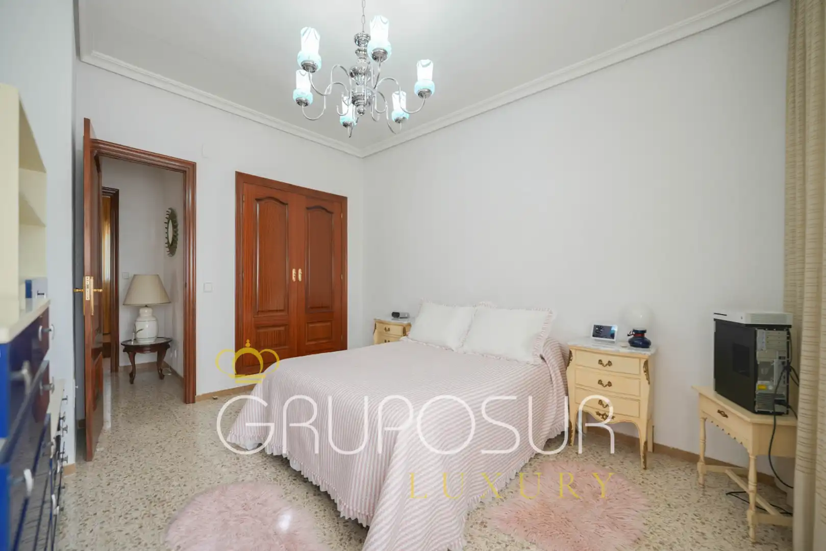 Dormitori de Casa o xalet en venda en Valladolid amb Calefacció, Jardí privat i Terrassa