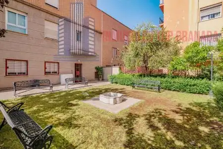 Exterior view of Apartments for sale in Granada